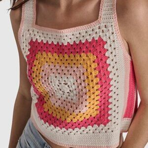 DKNY Faux Crochet Tank in Peach Melba  Sz: M